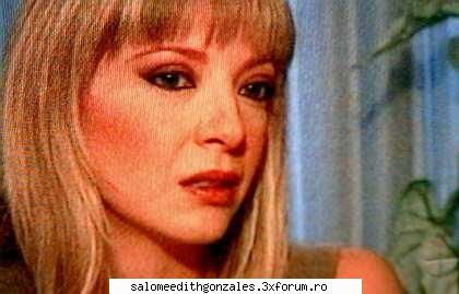 poze - elene - Mujer de madera